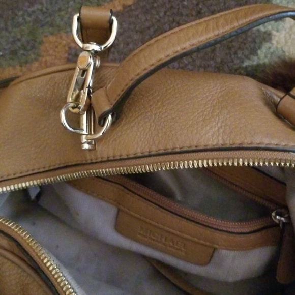 Michael Kors bag - Picture 4 of 5